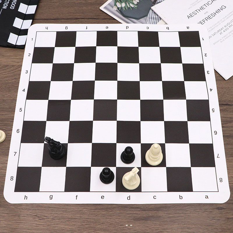Foldable International Chess B - đánh giá và giá Board Game Quacks